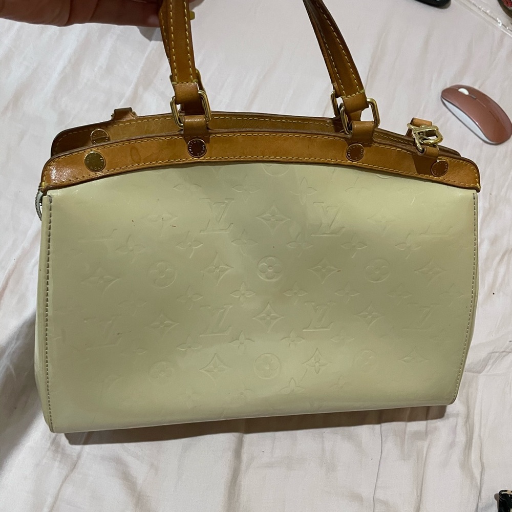 Louis Vuitton brea pm
